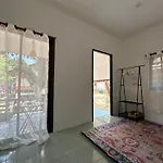 Cozy House In Chaloklum