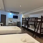 Neo Hatyai Hotel