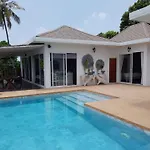 Blue Bay Villa