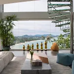 Panoramic Duplex Studio