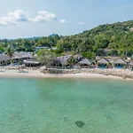 Absolute Beachfront Villas