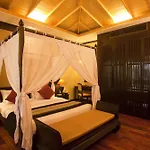 Mukdara Beach Villa & Spa Resort