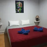 Sleep Easy Krabi Guest House