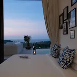 Villa Belle - Fully Serviced Private Sea View Villa With An Award Winning In-House Cook