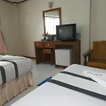 Natacha Hotel