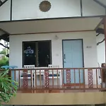 Rung Arun Resort