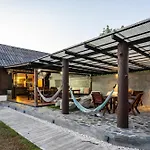 Phatcharee Resort