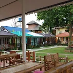 Revolution Hostel Pai