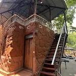 Hern Lhin Natural Resort
