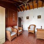 Beachfront Villa, Bang Po