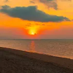 Beachfront Villa, Bang Po