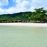 Pingchan Koh Phangan Beachfront Resort