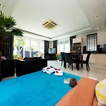 Colibri Pool Villa Pattaya