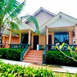 Lanta Emerald Bungalow