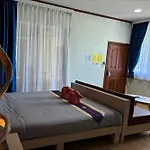 Paradise Resort Phi Phi