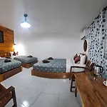 Khao Sok Holiday Resort
