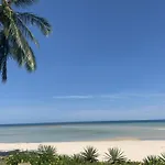 Beachfront Villa Baan Rim Haad 3Br