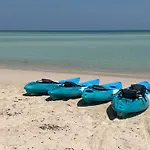Beachfront Villa Baan Rim Haad 3Br