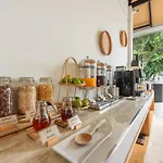Ai Pai Hotel