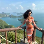 Angthong Beach Resort