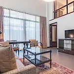 Luxe Residence