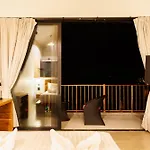 Zivilla Private Pool Beachfront