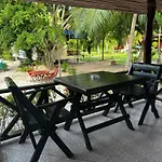 Rose Villa Resort