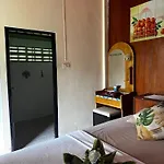 Rose Villa Resort