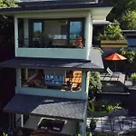 Villa Emerald