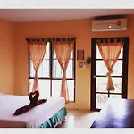 Tropical Garden Bungalow