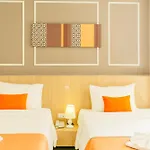 De Hug Hotel & Residence