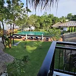 Sunrise Beach Resort