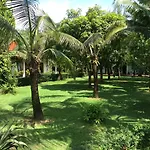 Cousin Resort
