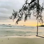 Coconut Beach Resort, Koh Chang