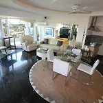 Penthouse Galare Thong Tower