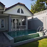 Bann Kanchana Beachfront Villas