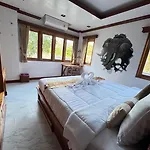 Phangan Beachside Villa