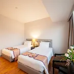 New Season Hotel