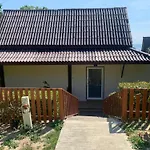 Phuchawee Lanta