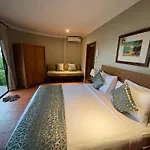 Beyond The Blue Horizon Boutique Bungalows