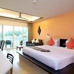 Anyavee Tubkaek Beach Resort