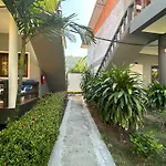 Lanta Garden Home