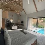 Secret Beach Bungalows
