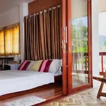 Baan Bhuwann Holiday Apartment