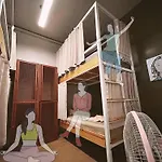 Hybrit Hostel&Cafe