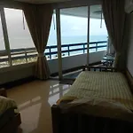 Jomtien Plaza Condotel