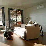 Tantawan Sea View Residence 山海居