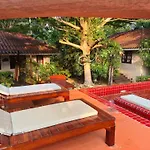 Red Moon Hideaway