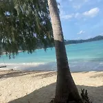 2-Bedroom Beach Front Chaloklum