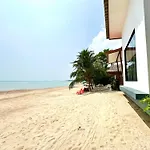 The Scenery Beach Resort